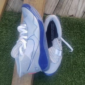 9.5 12th edition/2019-2020Kevin Wayne Durant Nike shoes